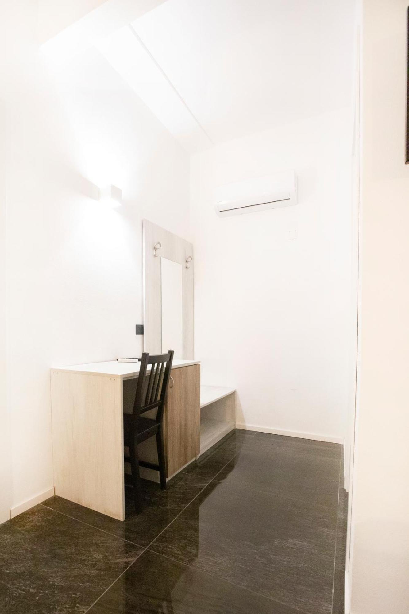 Bed and breakfast Hall In Chiostro Nápoles